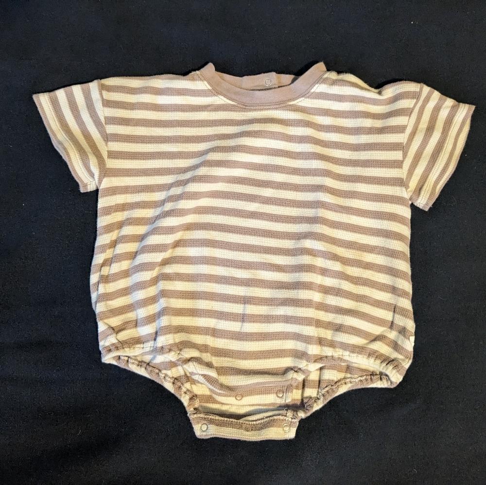 Rylee+Cru bubble onesie 12-18 months